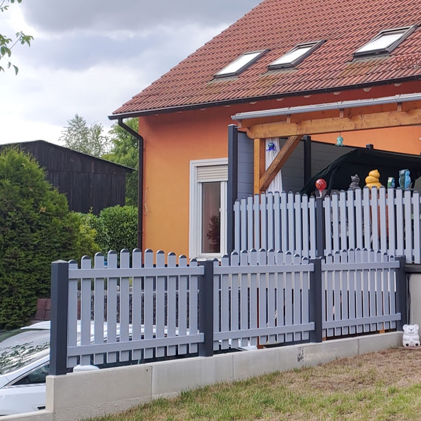 Lattenzaun OBERBOGEN in Grau Lattenzaun in Grau modern