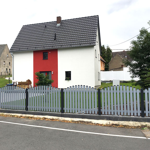 Lattenzaun OBERBOGEN in Grau Lattenzaun OBERBOGEN in Grau