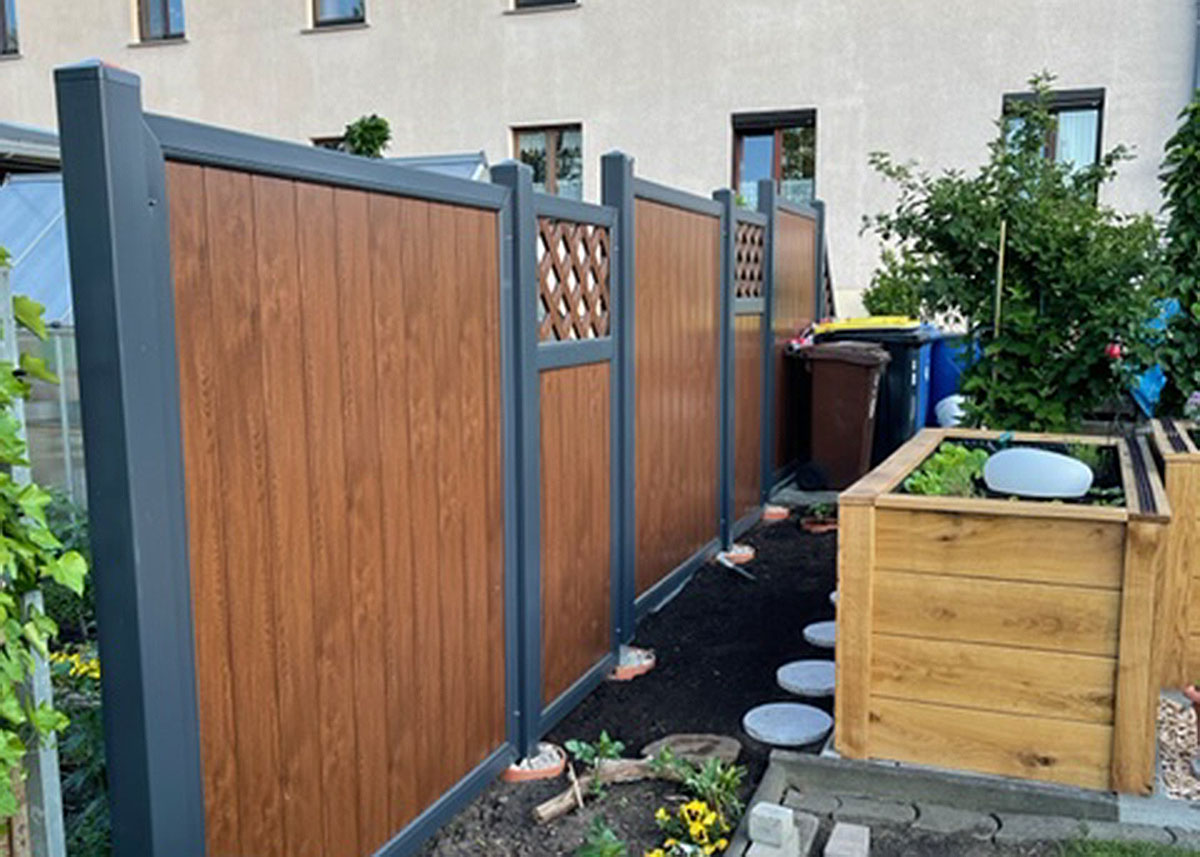 Mülltonnenverkleidung Sichtschutz Mülltonne holzoptik nussbaum anthrazit mit Rankgitter